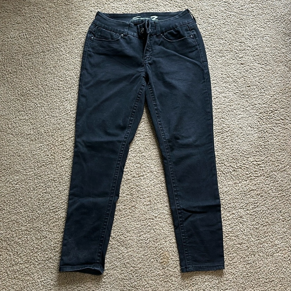 Seven black jeans